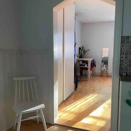 Unique And Cozy 1-bedroom Appartement