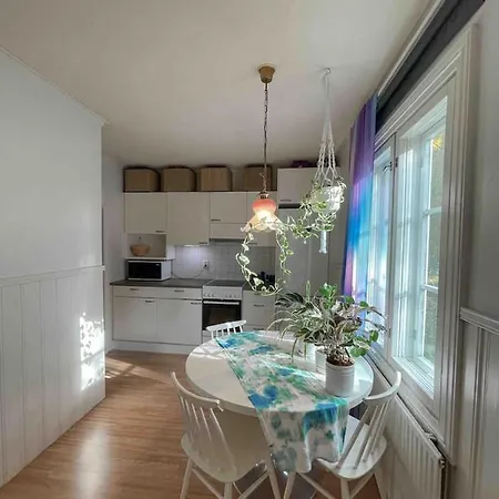 Unique And Cozy 1-bedroom Appartement *